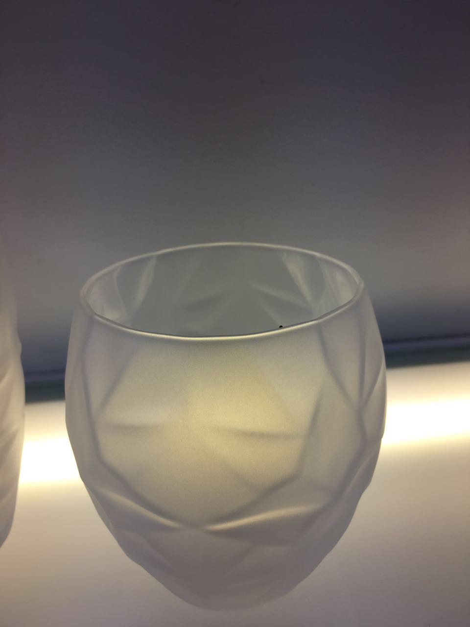 水性平博·pinnacle【中国】官方网站金属烤漆在平博·pinnacle【中国】官方网站器皿中应用